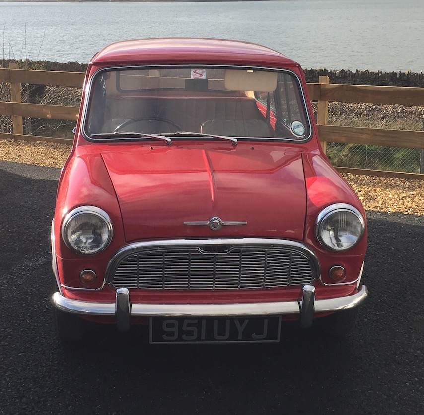 1961 Morris MiniMinor MK1 DeLuxe (951 UYJ) Williams Classics