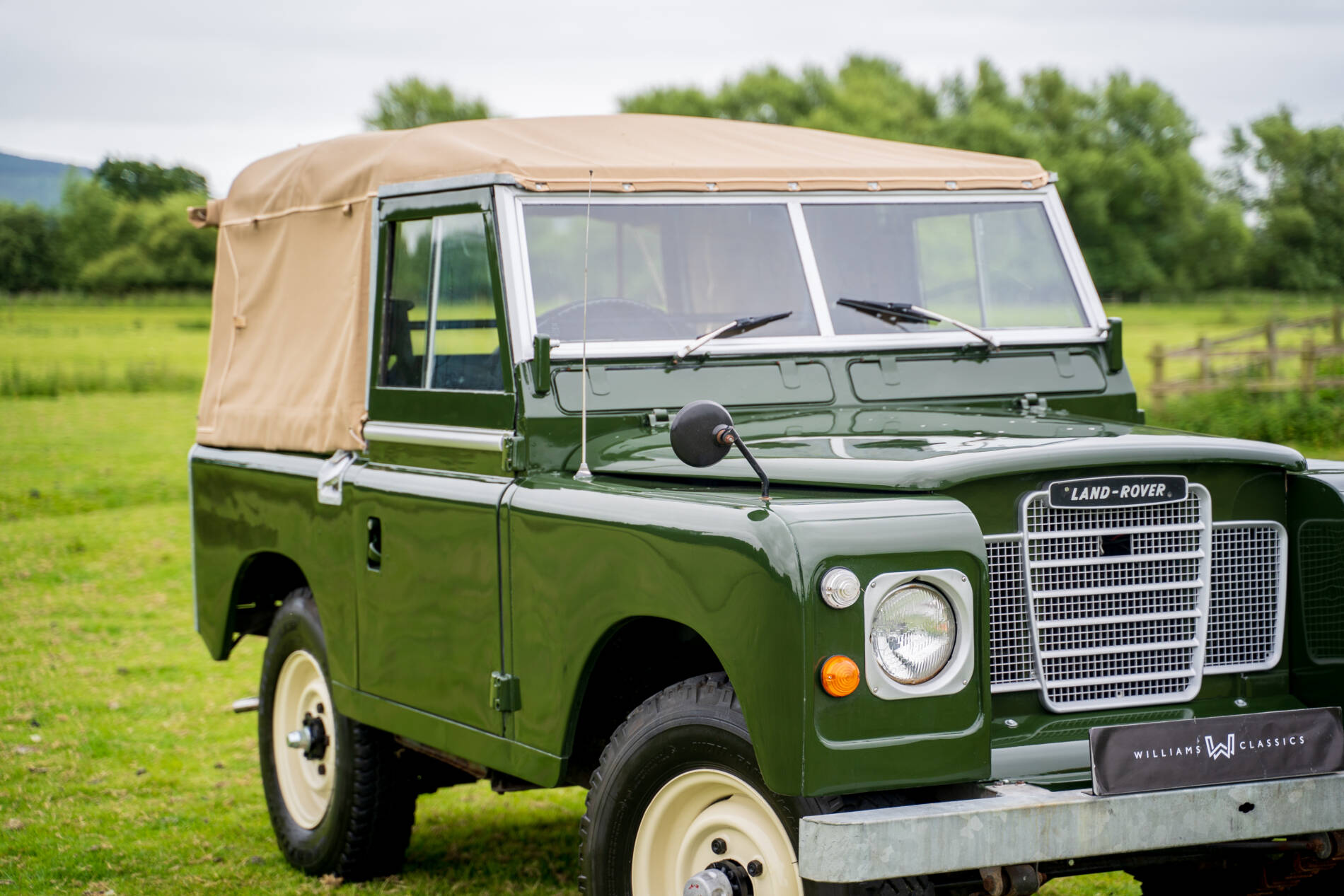 Land Rover Series 3 88