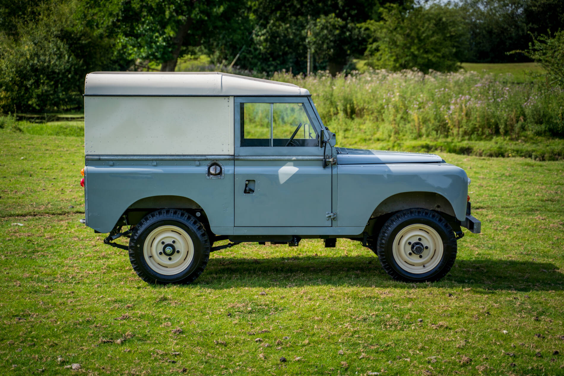 Land Rover Series 2a 88