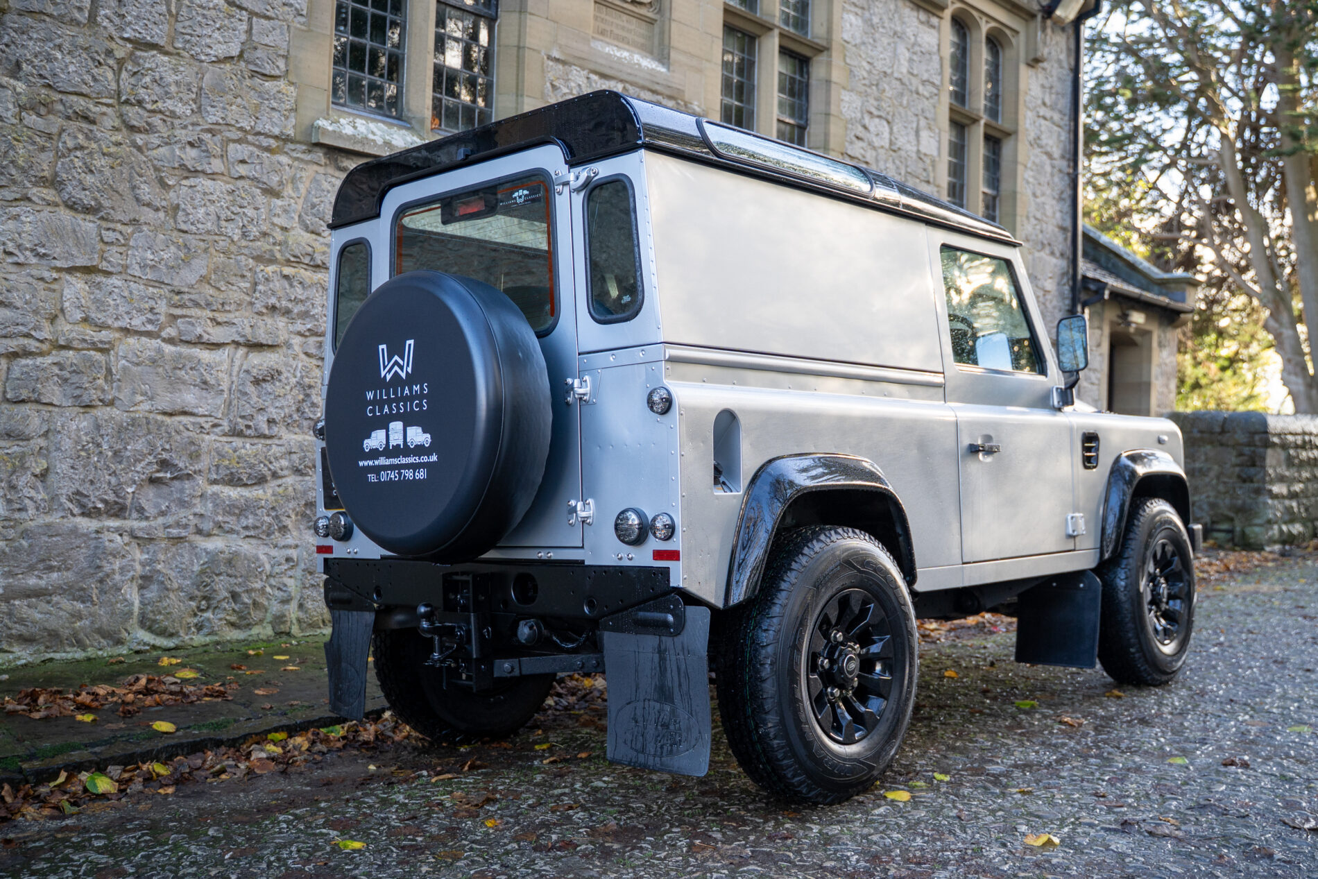 Defender Previous 2015 Rear View 2015 Land Rover Defender 90 2.2 TDCi Hard Top 1 Previous Owner 37,000 ...