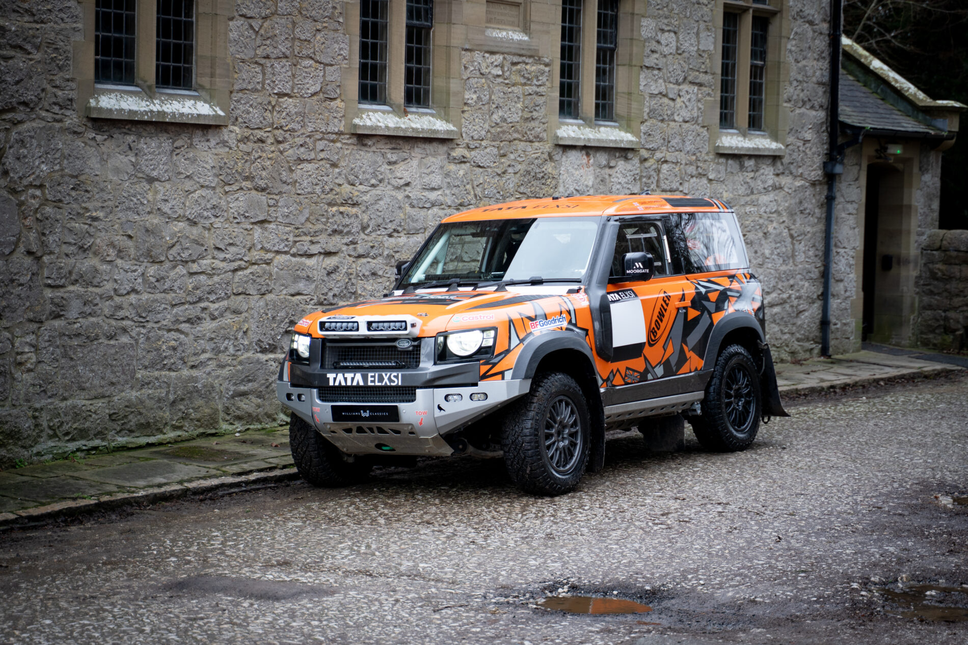 2023 Land Rover Defender 90 R...