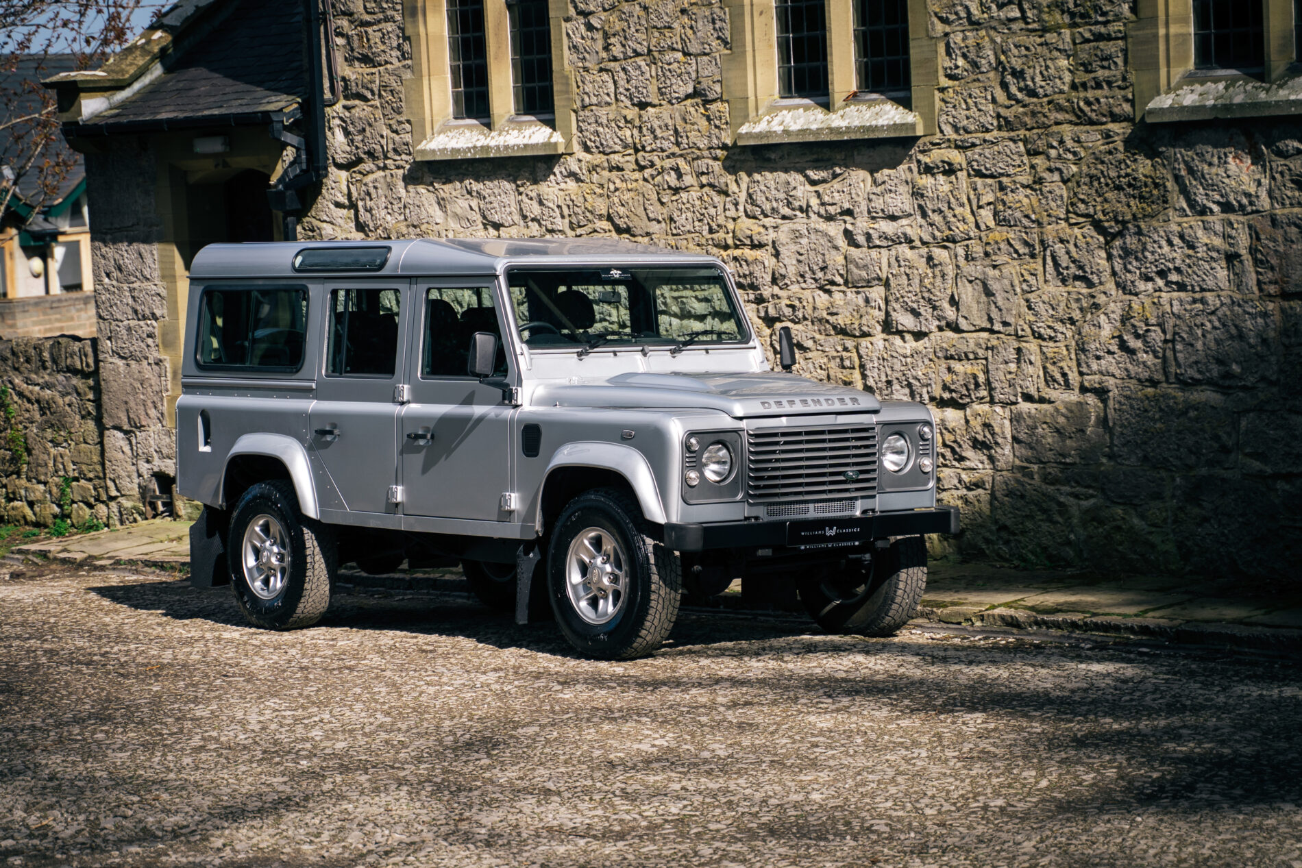 2015 Land Rover Defender 110 2.2...