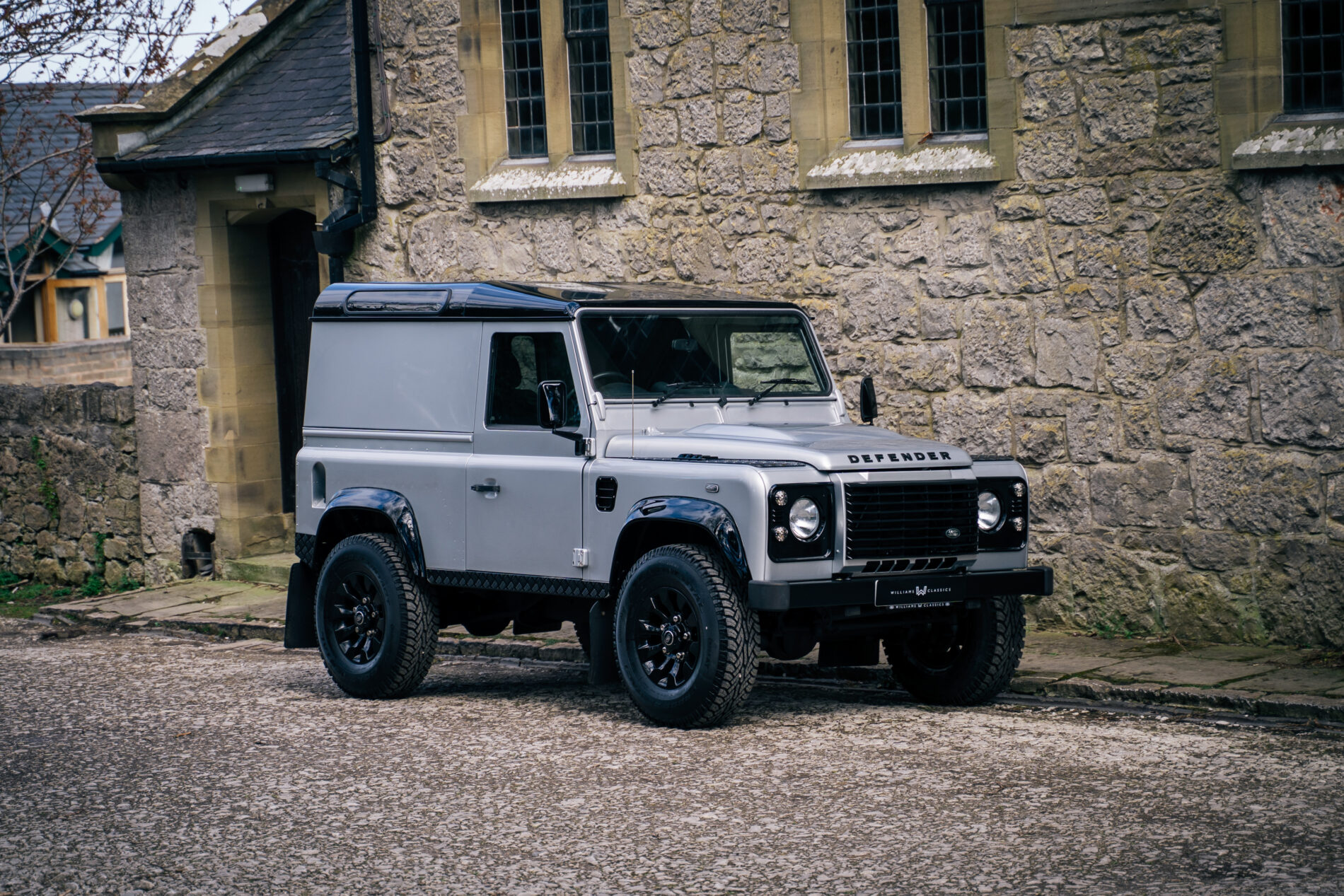 2012 Land Rover Defender 90 2.2...